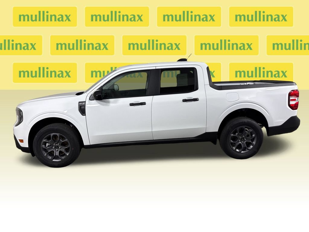 New 2026 Ford Maverick XLT w/ XLT Luxury Package FWD image 11