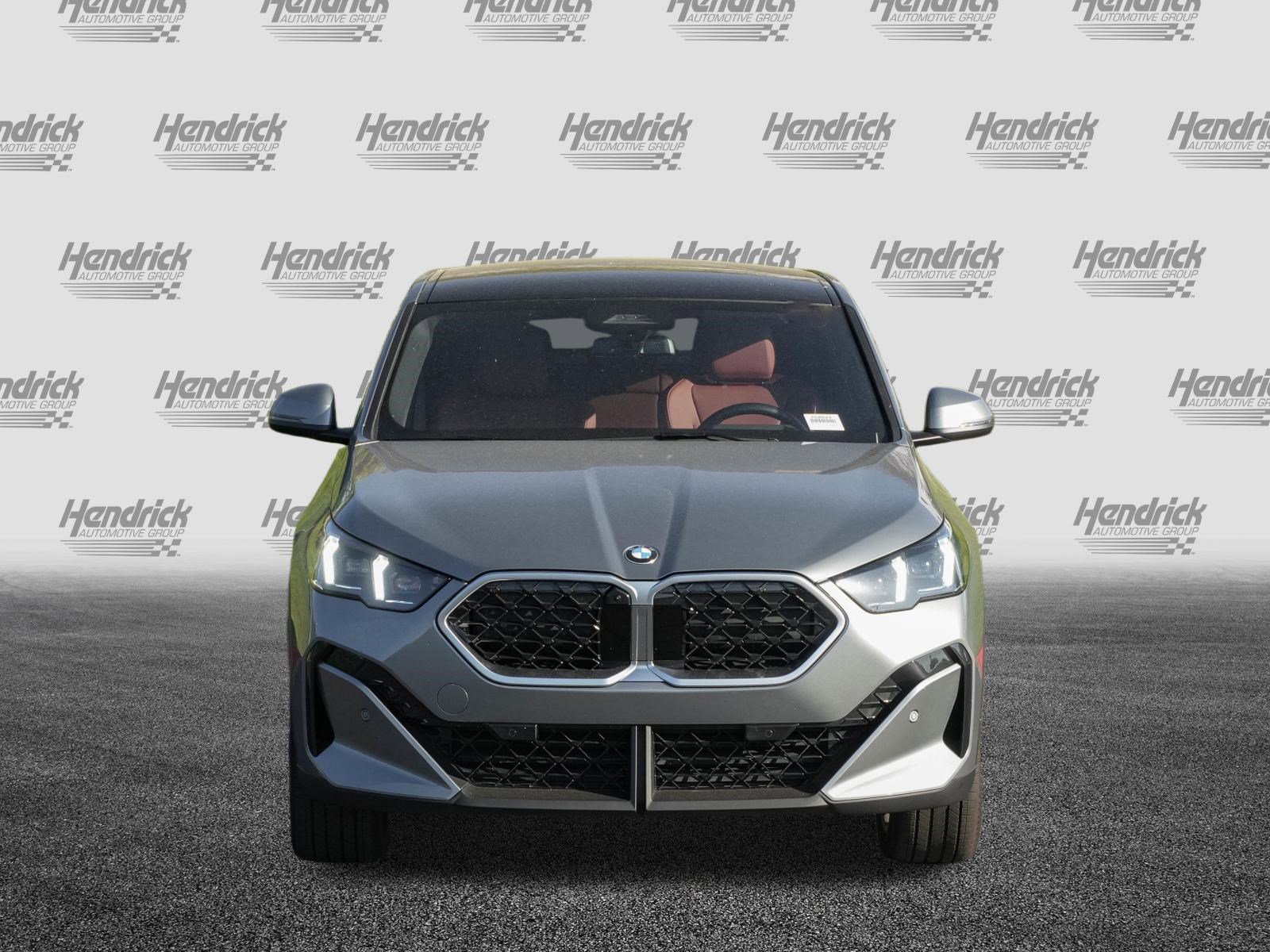 Certified 2026 BMW X2 xDrive28i AWD/4WD image 3