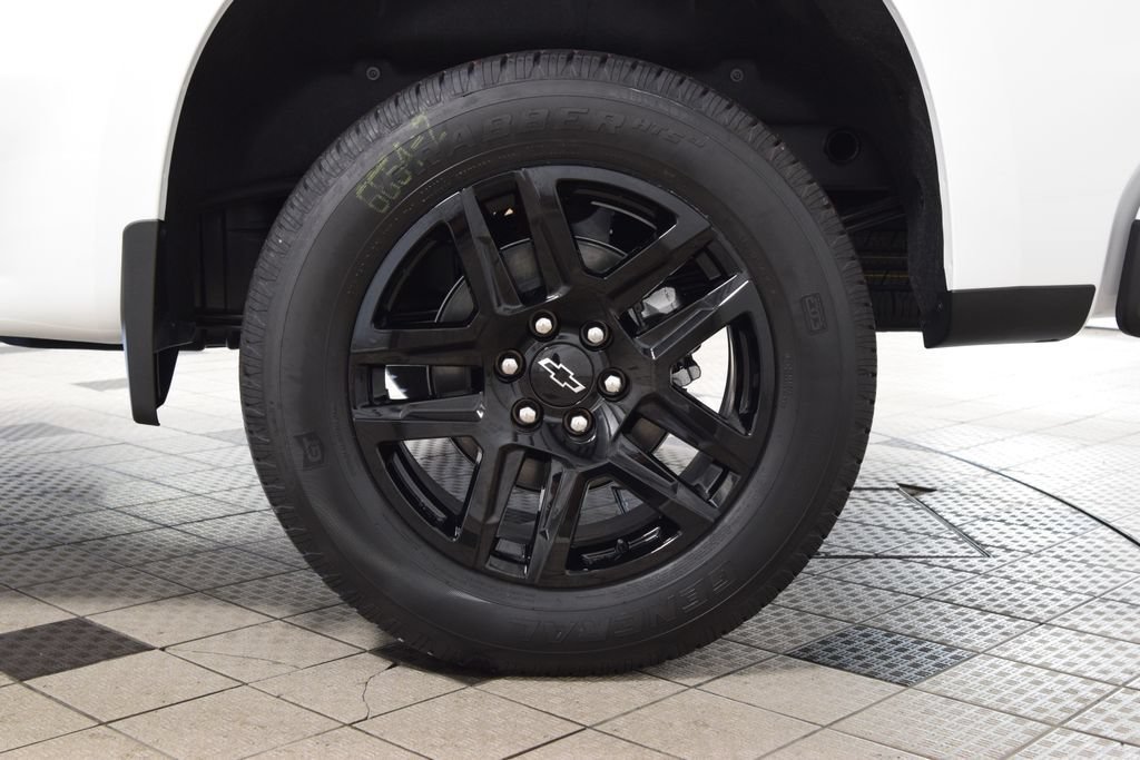 New 2026 Chevrolet Silverado 1500 Custom w/ Rally Edition AWD/4WD image 30