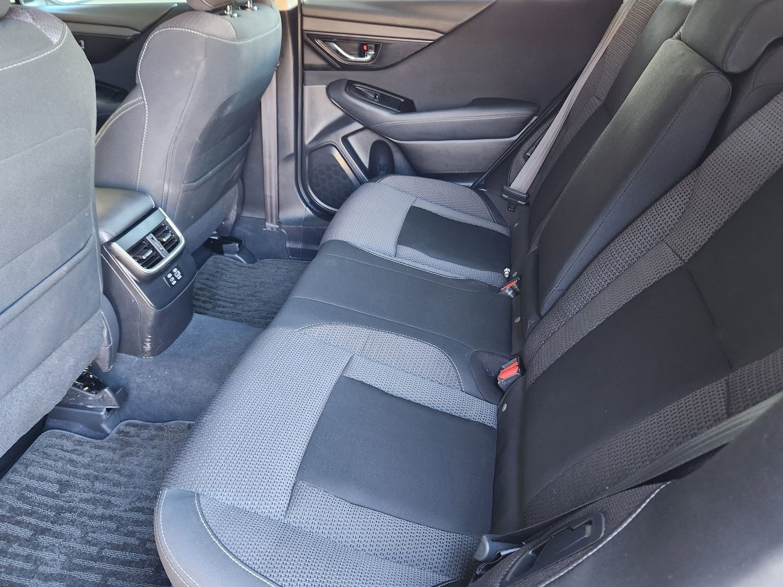 Used 2023 Subaru Outback Premium image 35