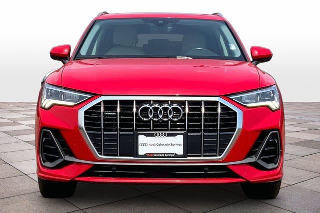 Used 2020 Audi Q3 2.0T Prestige w/ Prestige Package AWD/4WD image 3