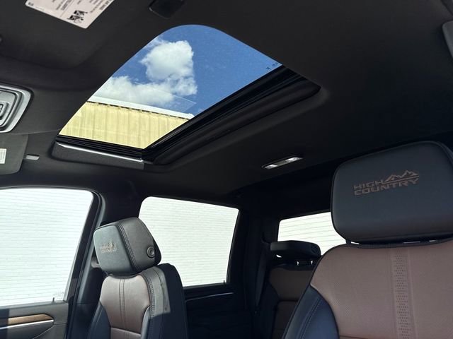 Certified 2025 Chevrolet Silverado 2500 High Country w/ Technology Package image 21