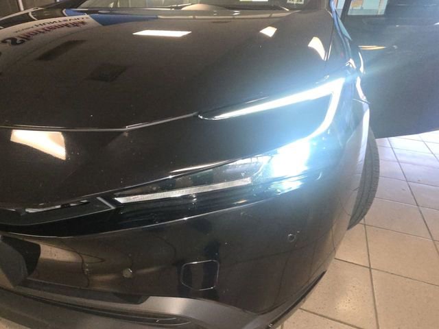 Used 2024 Toyota Prius LE image 25