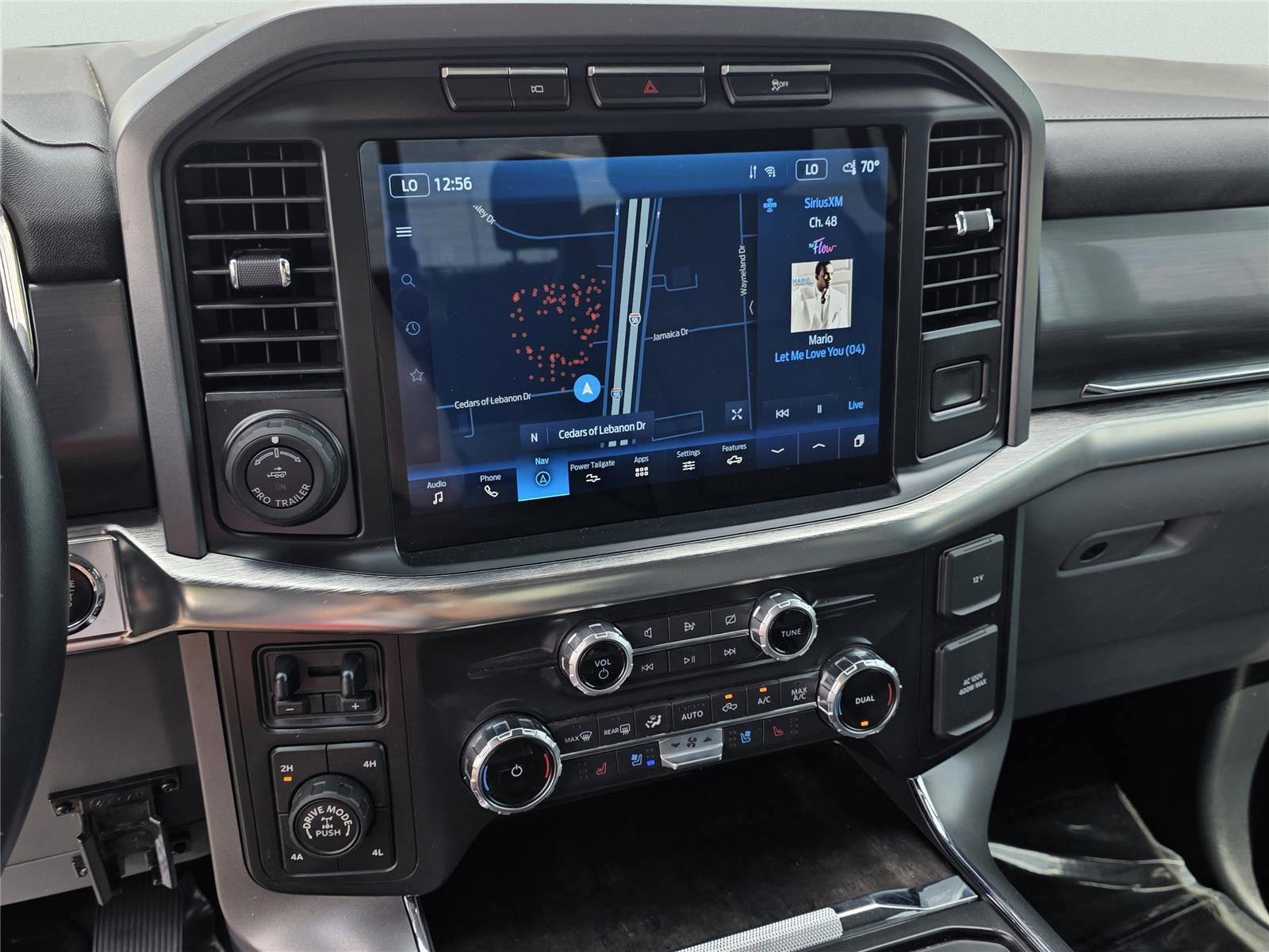 Used 2022 Ford F150 Lariat w/ Equipment Group 501A Mid image 11