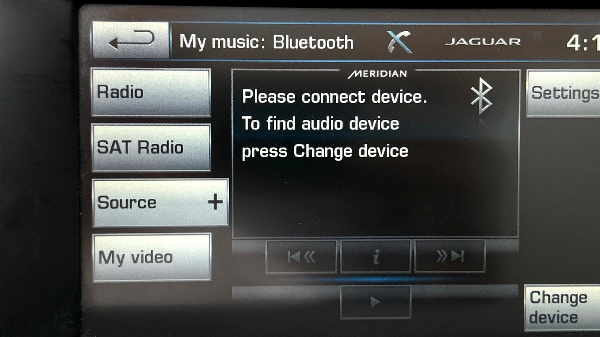 Used 2016 Jaguar F-TYPE Convertible image 35