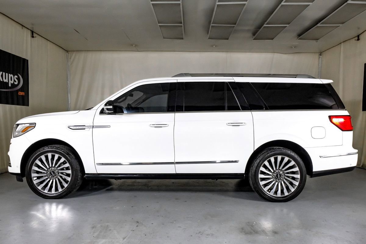 Used 2020 Lincoln Navigator L Reserve w/ Luxury Package image 11