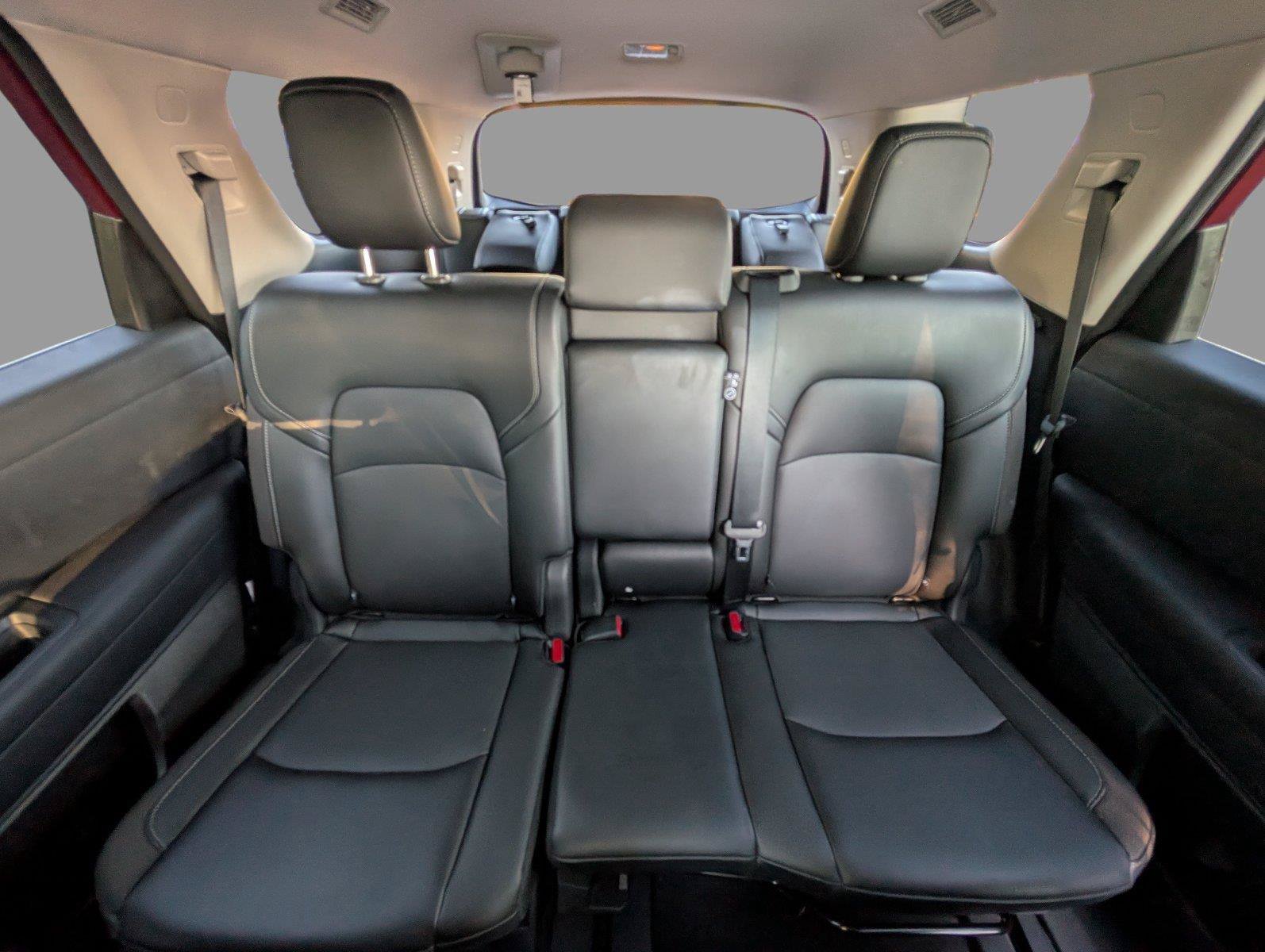 Used 2026 Nissan Pathfinder SL FWD image 30