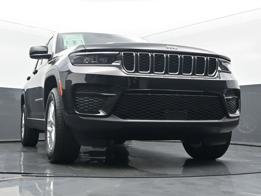 New 2025 Jeep Grand Cherokee Laredo X w/ Luxury Tech Group I image 53