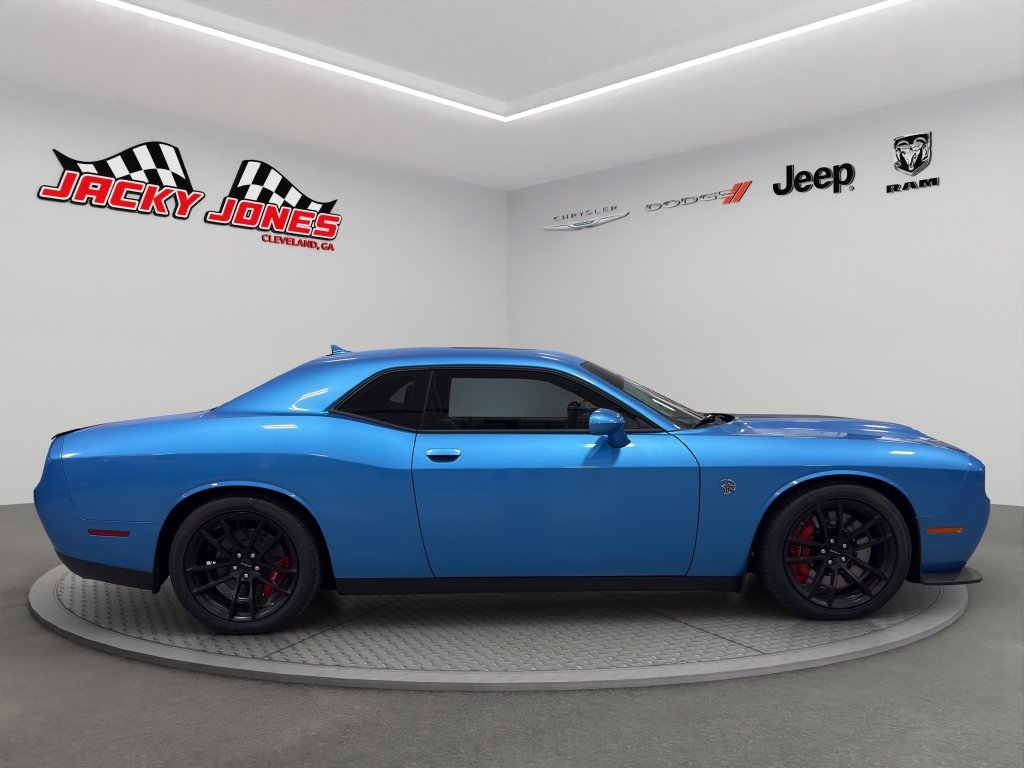Used 2023 Dodge Challenger SRT Hellcat RWD image 10
