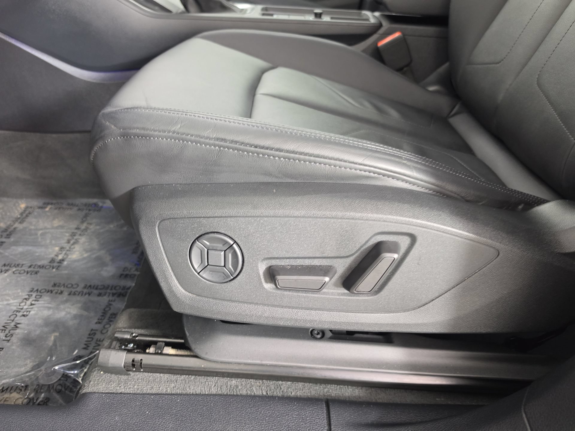 Certified 2023 Audi Q3 2.0T Premium Plus AWD/4WD image 17