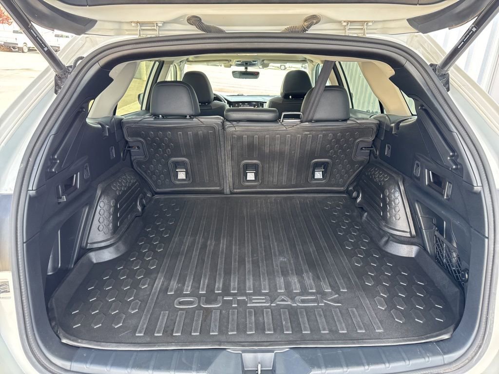 Used 2022 Subaru Outback Onyx Edition XT image 32