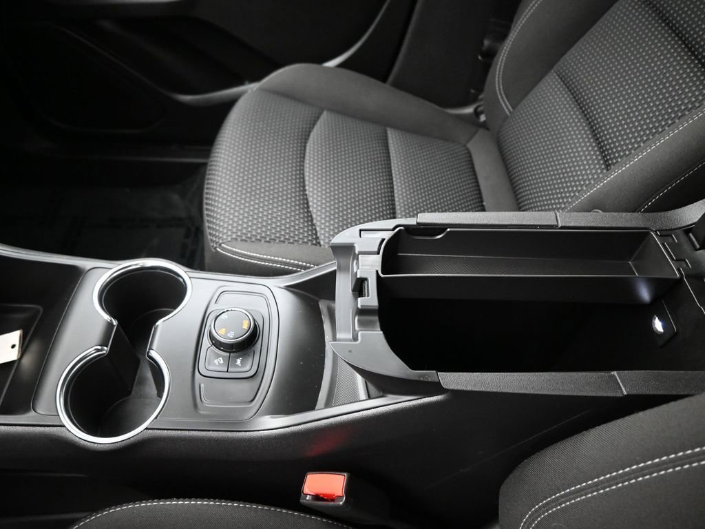 Certified 2024 GMC Terrain SLE image 14