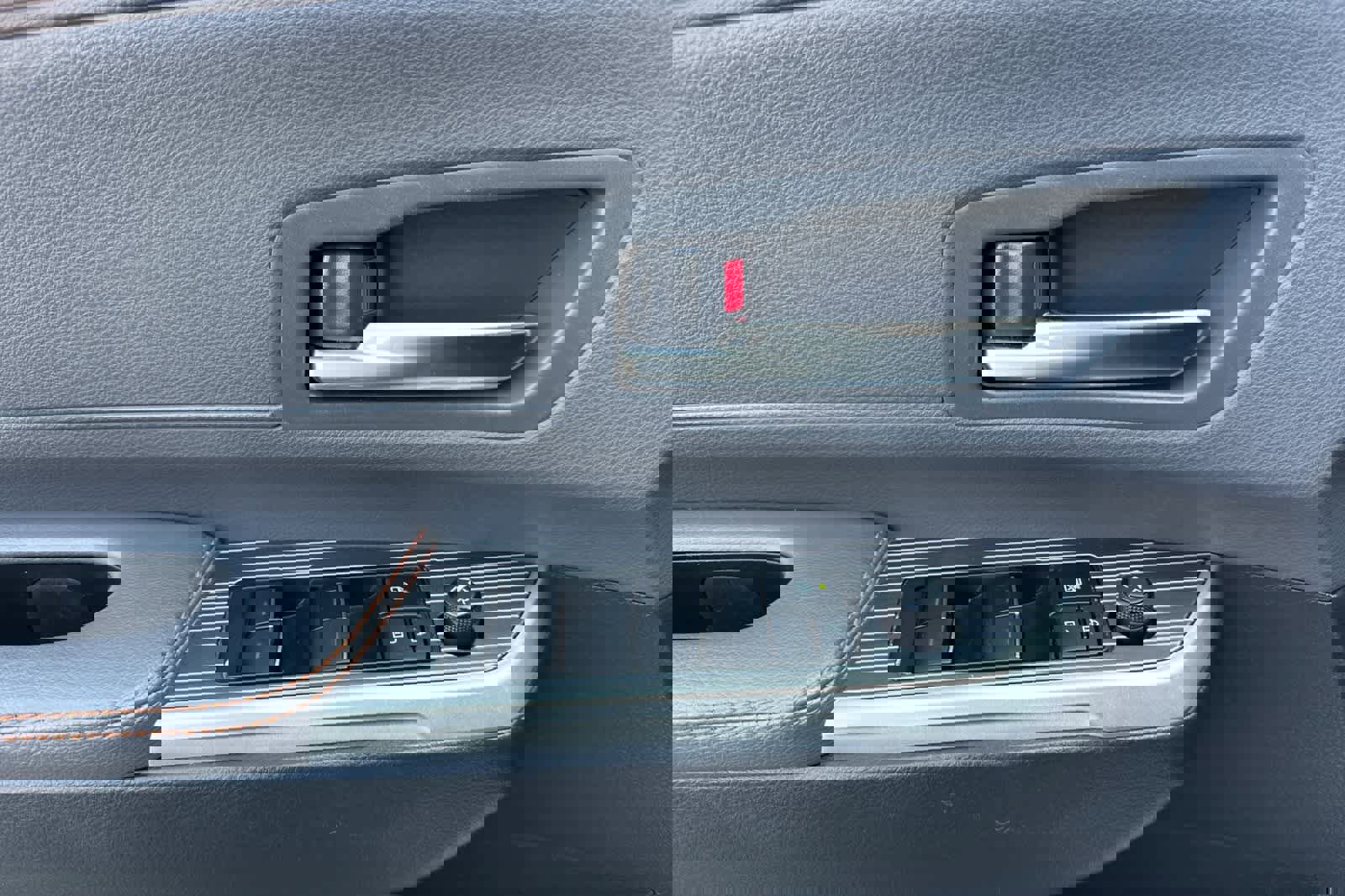 Used 2021 Toyota Sienna XSE image 13