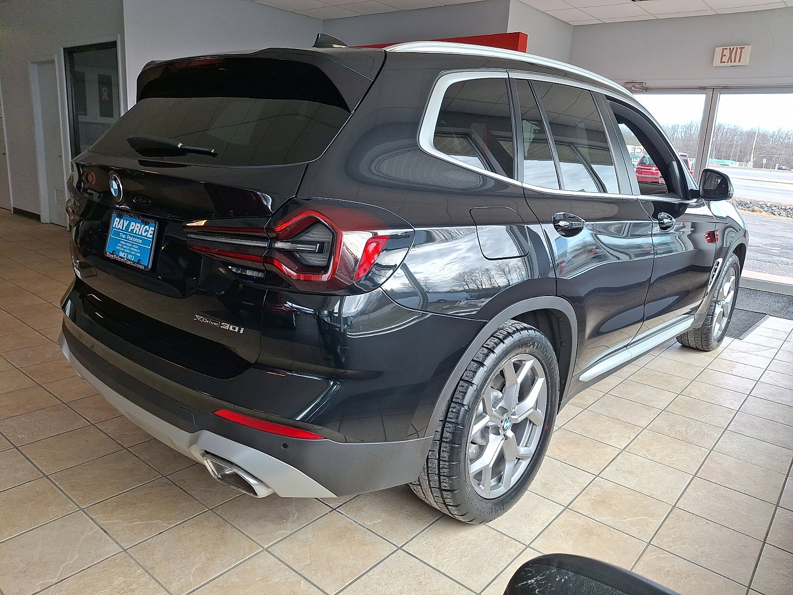Used 2023 BMW X3 xDrive30i w/ Convenience Package image 6