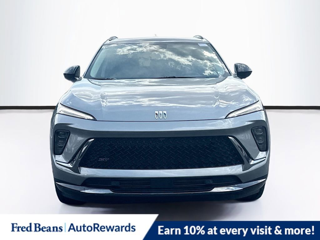 New 2025 Buick Envision Sport Touring image 2