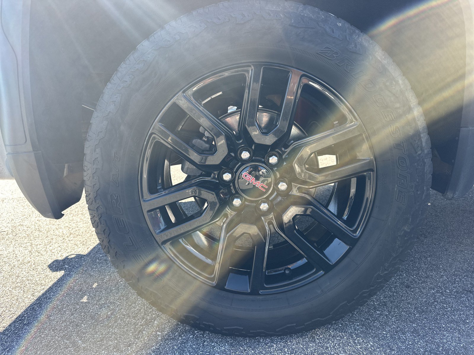 Used 2024 GMC Sierra 1500 Elevation AWD/4WD image 18