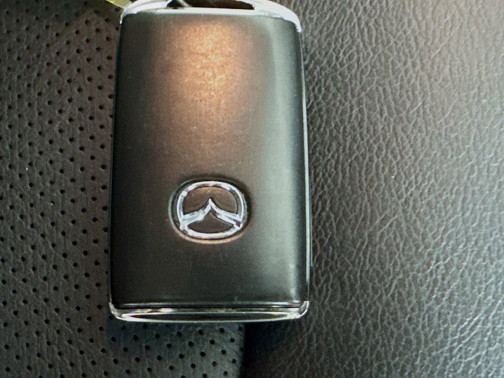 Used 2022 MAZDA CX-5 Carbon Edition image 35