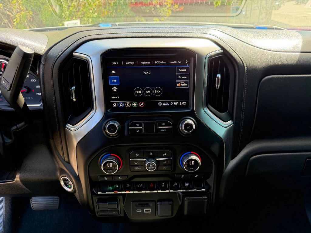 Used 2020 Chevrolet Silverado 1500 LT w/ All-Star Edition AWD/4WD image 22