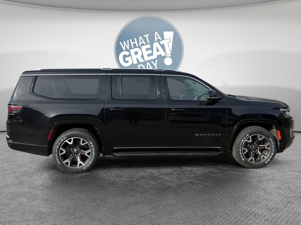 Used 2024 Jeep Wagoneer L Series III w/ Flexible Seating Group image 2