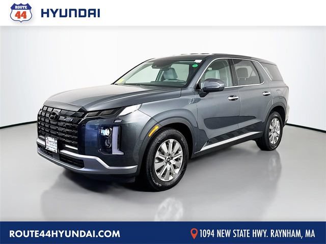 Used 2023 Hyundai Palisade SE w/ Cargo Package