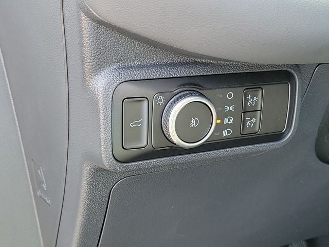 New 2026 Ford Explorer Active w/ Active Comfort Package AWD/4WD image 9