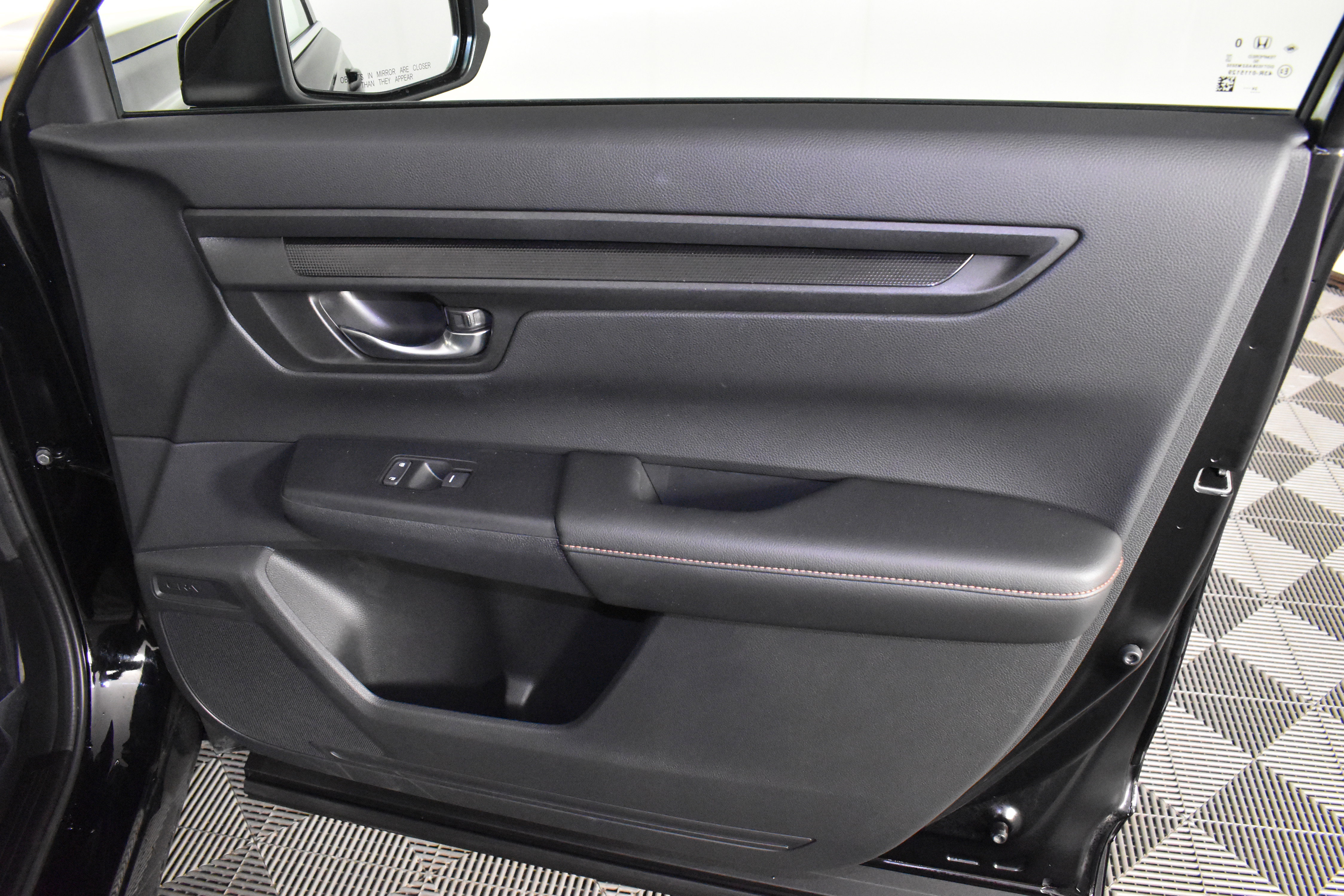 Used 2025 Honda CR-V Sport image 42