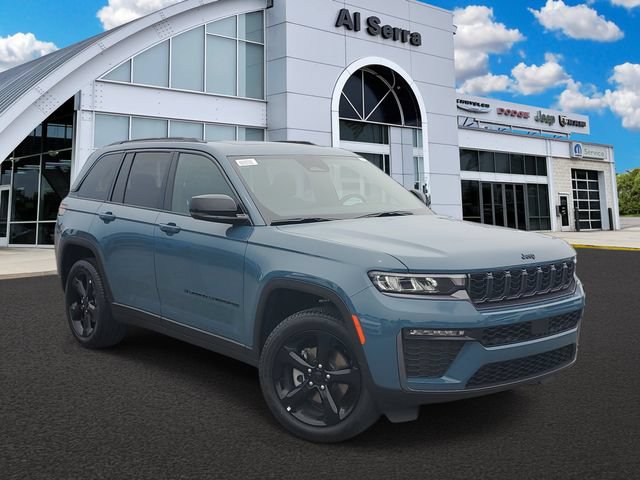 New 2026 Jeep Grand Cherokee Limited w/ Limited Altitude Package AWD/4WD image 1