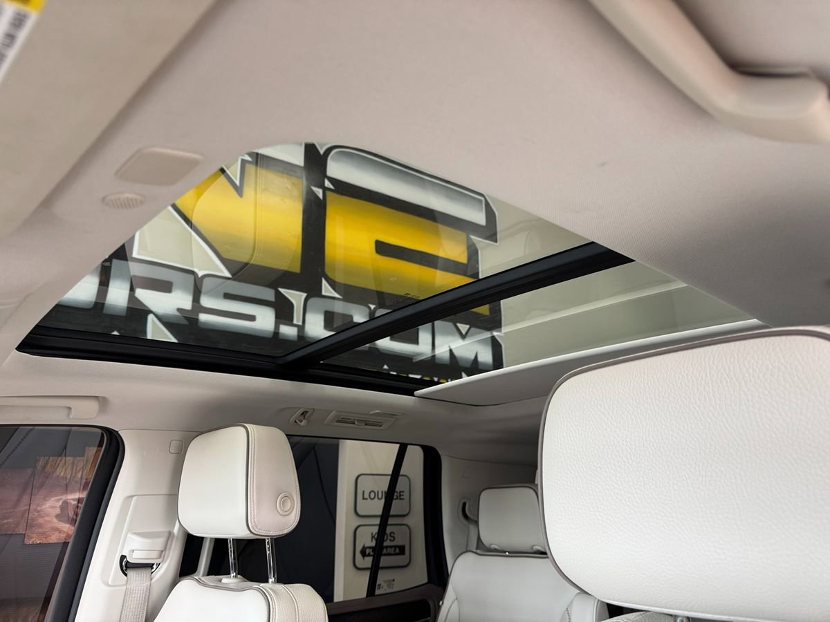 Used 2023 GMC Yukon Denali AWD/4WD image 42