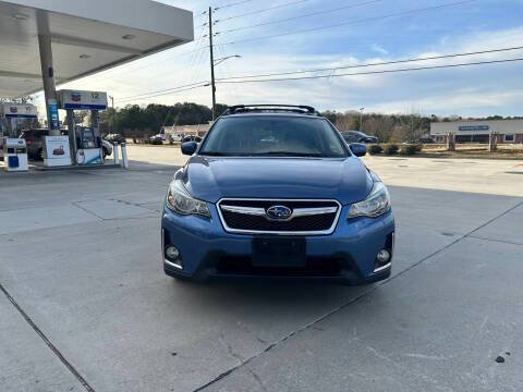 Used 2017 Subaru Crosstrek 2.0i Premium AWD/4WD image 2
