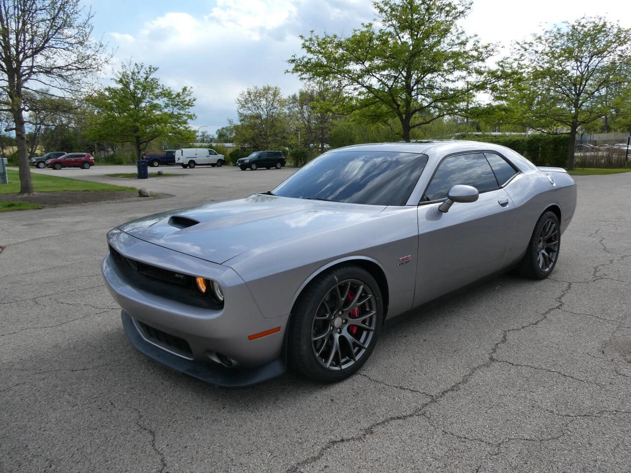 Used 2015 Dodge Challenger SRT RWD image 1