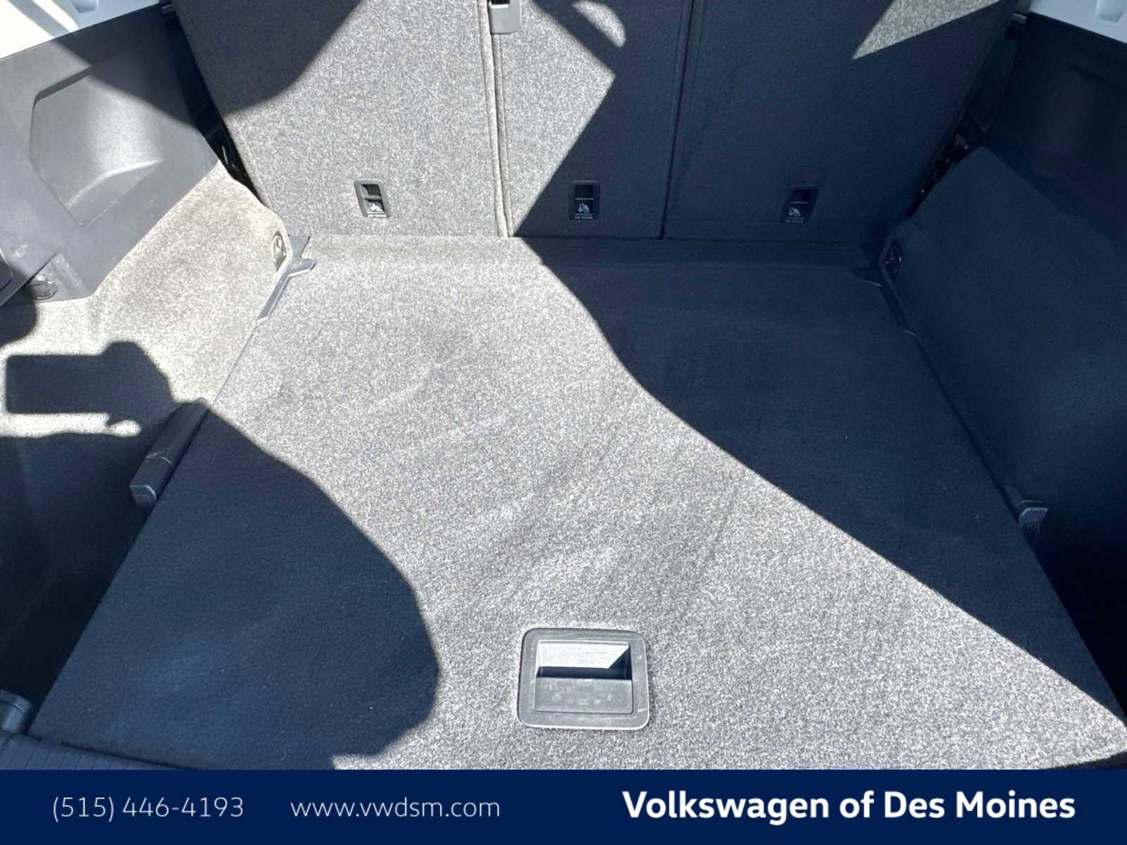 Used 2024 Volkswagen Tiguan S image 18