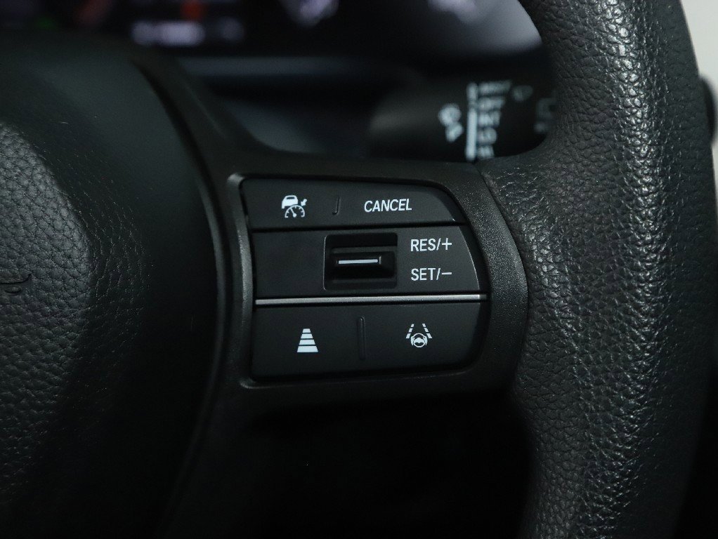 Used 2023 Honda HR-V LX image 23