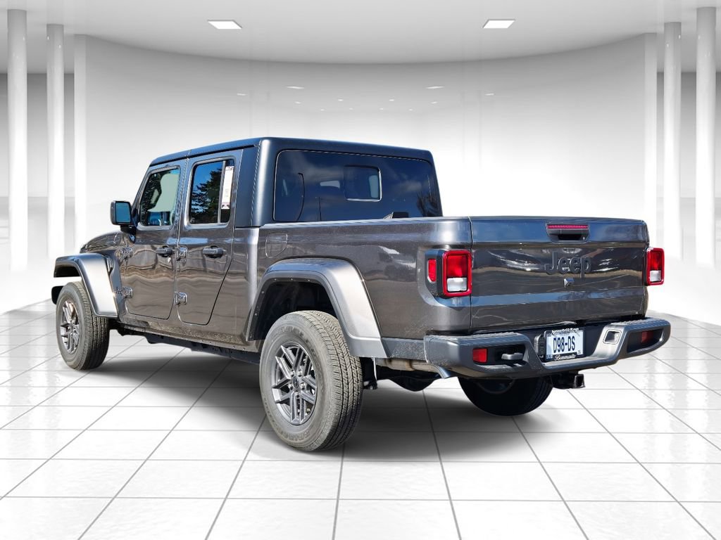 Certified 2025 Jeep Gladiator Sport image 5