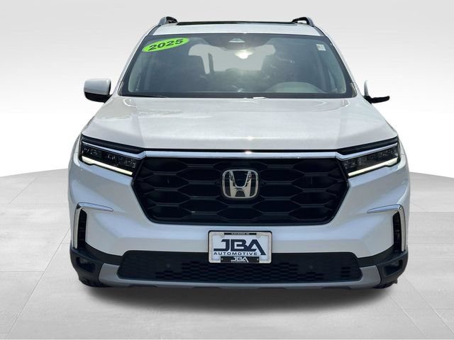 Used 2025 Honda Pilot Touring image 22