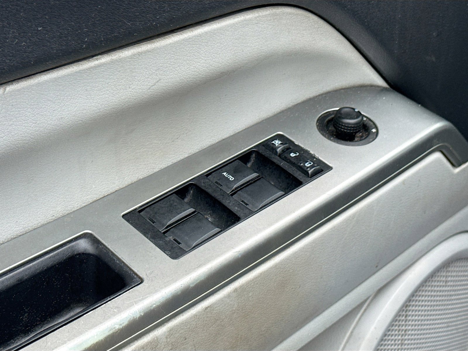 Used 2007 Jeep Compass Sport AWD/4WD image 8