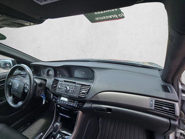 Used 2016 Honda Accord Sport image 19