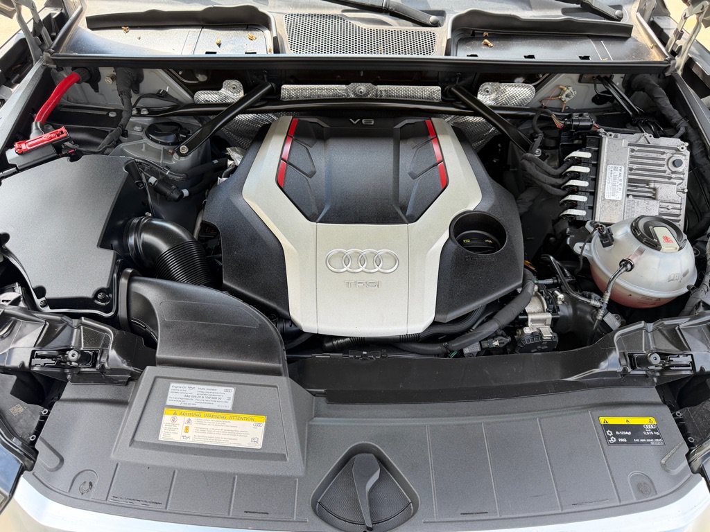 Used 2019 Audi SQ5 Premium Plus w/ Premium Plus Package AWD/4WD image 29