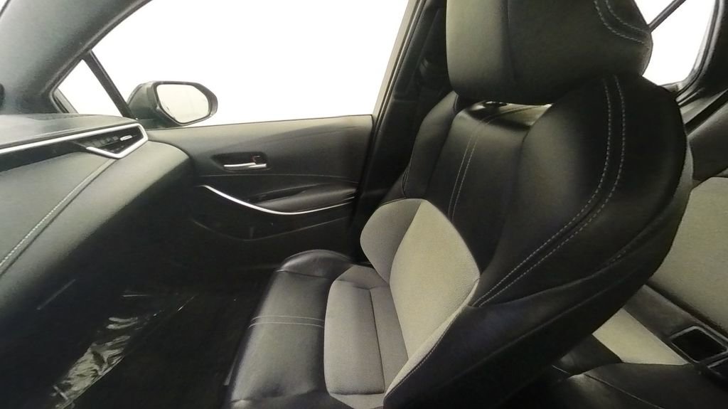 Certified 2019 Toyota Corolla XSE FWD image 23