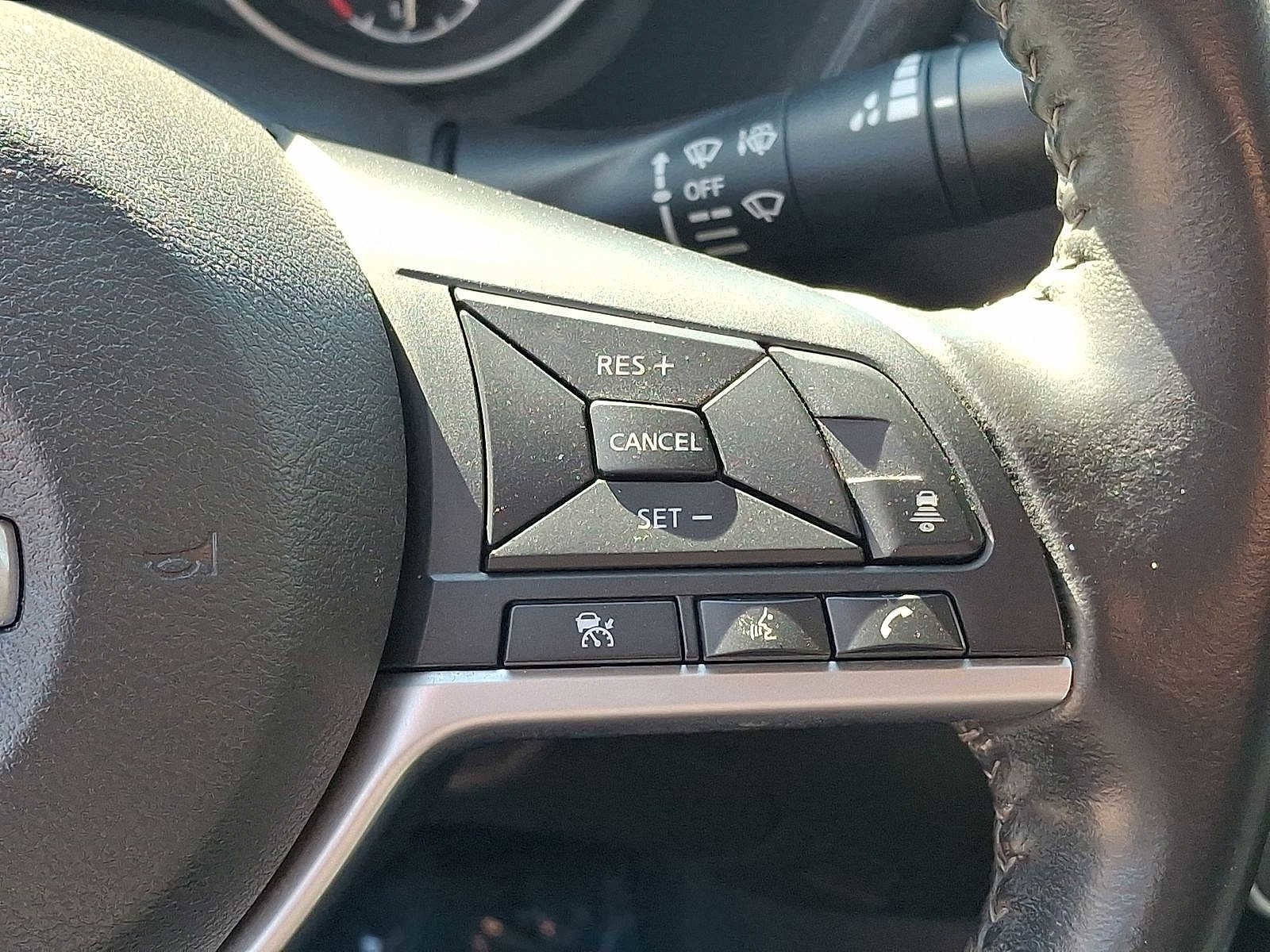 Used 2022 Nissan Sentra SV image 18