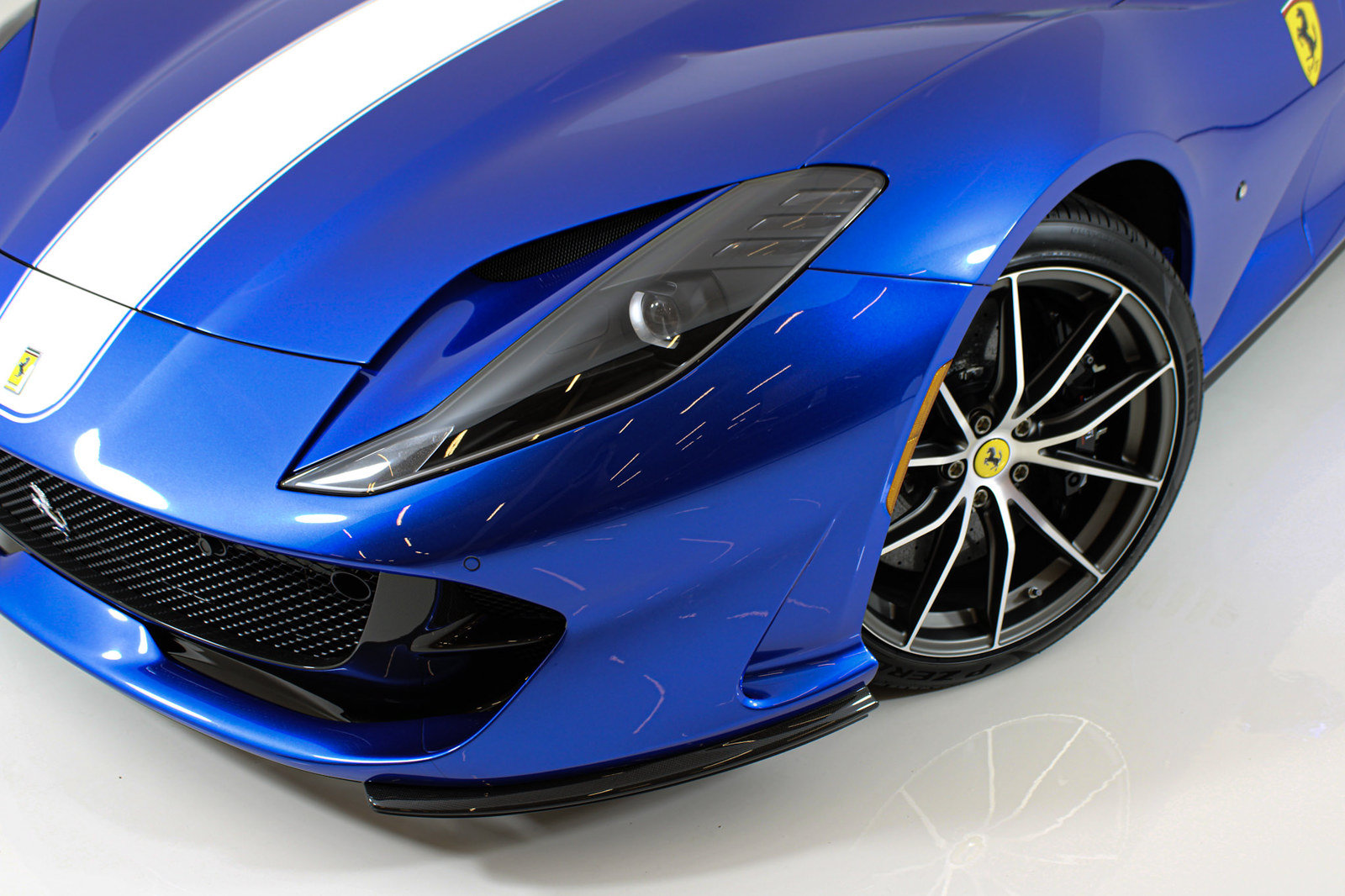 Certified 2022 Ferrari 812 GTS RWD image 55
