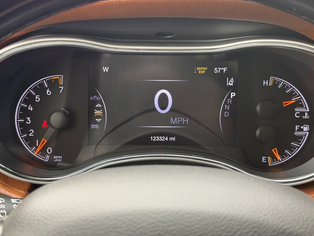 Used 2019 Jeep Grand Cherokee Summit w/ Platinum Series Group image 27