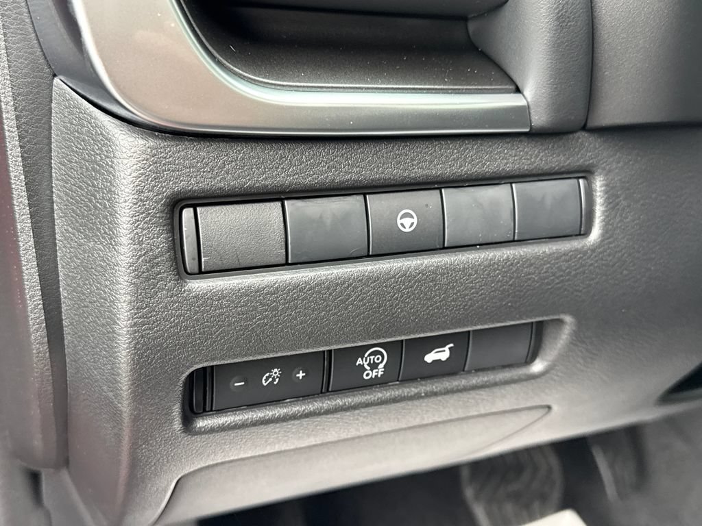 New 2026 Nissan Rogue SV w/ SV Premium Package AWD/4WD image 33