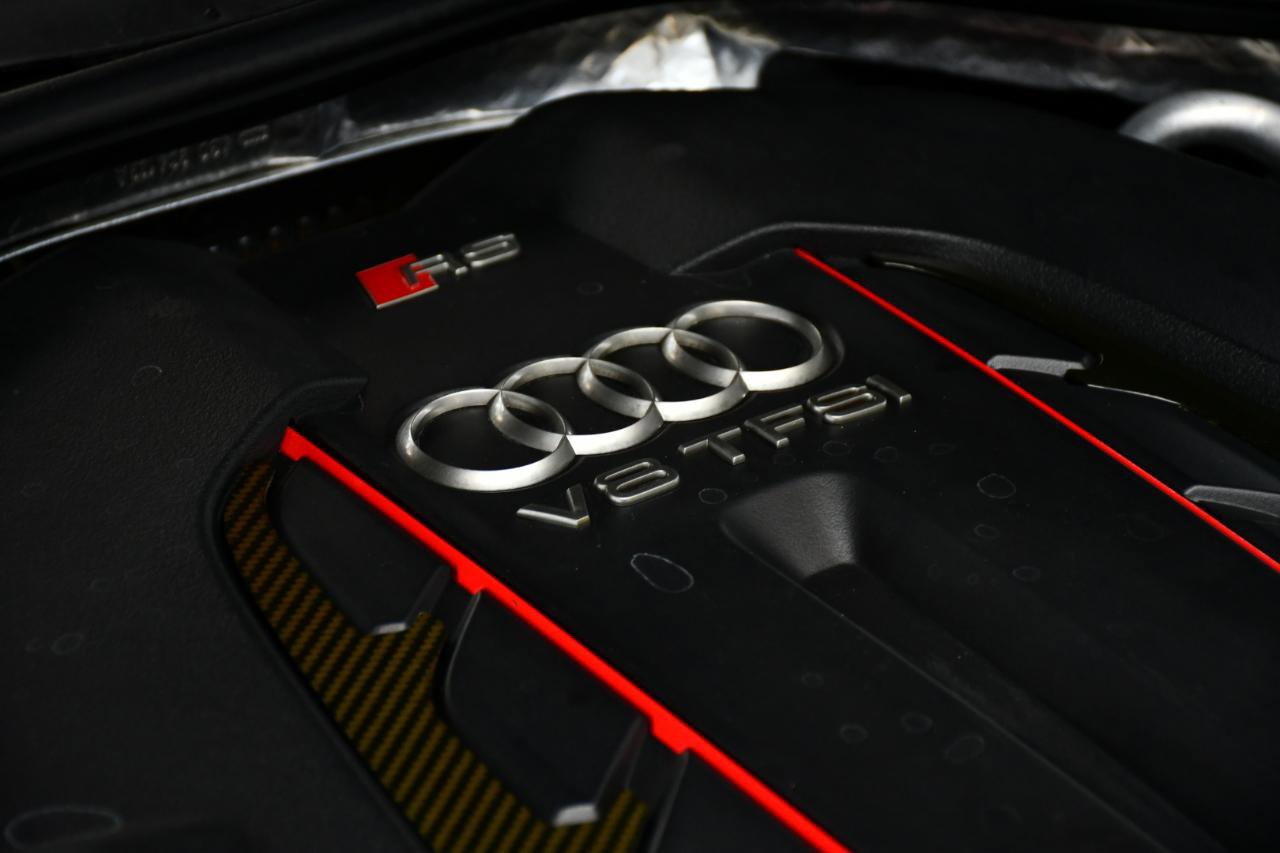 Used 2017 Audi RS 7 Performance w/ Driver Assistance Package image 14