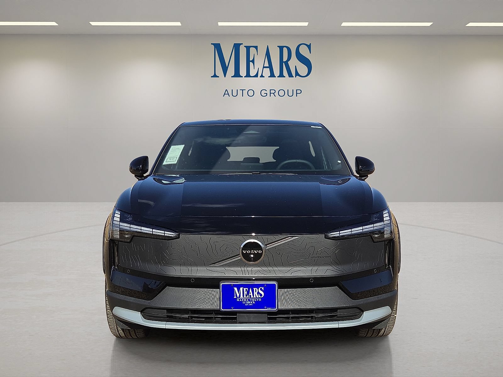 New 2026 Volvo EX30 Cross Country Ultra w/ Protection Package Premier AWD/4WD image 8