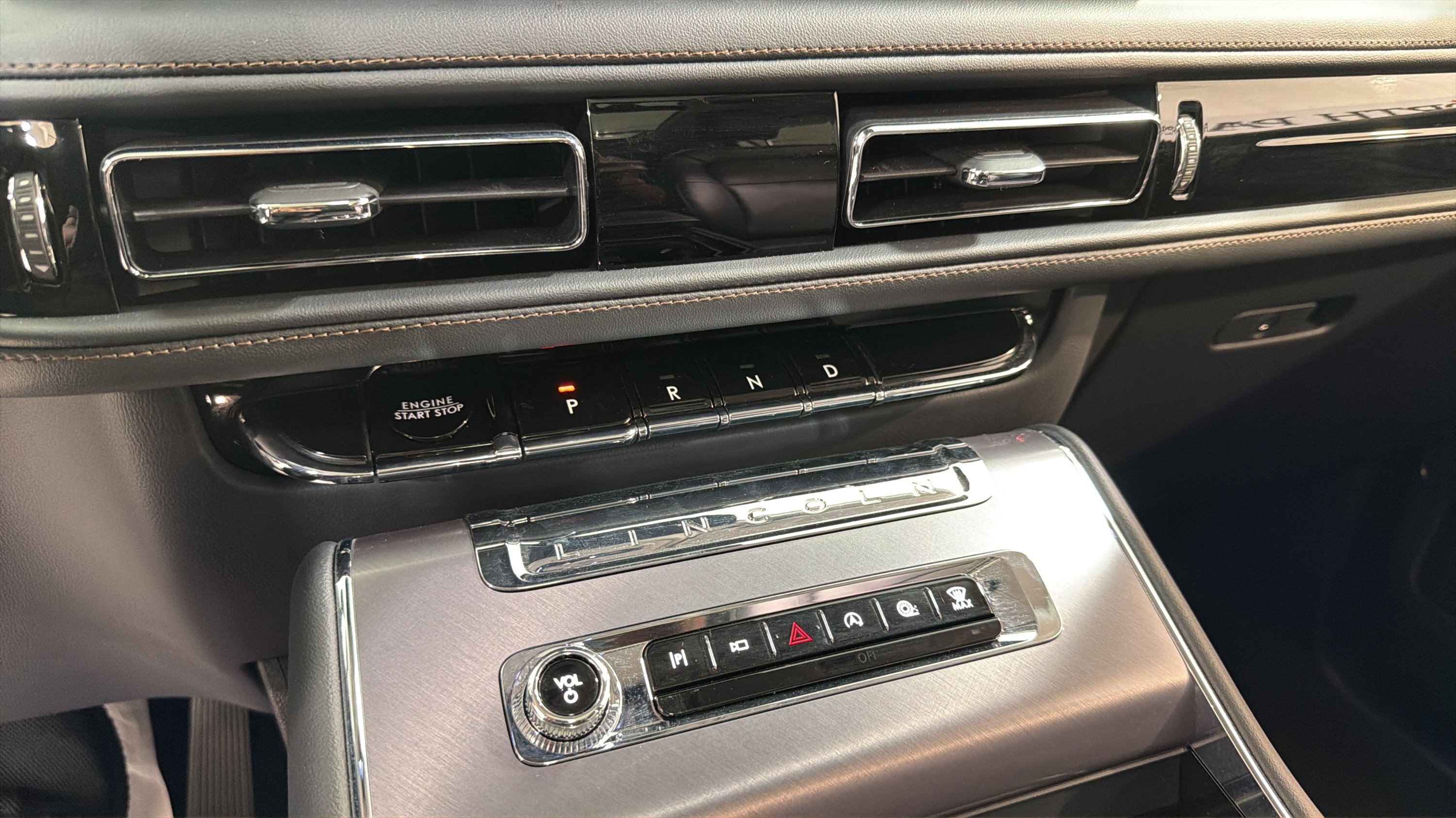 Used 2026 Lincoln Aviator 2WD image 20