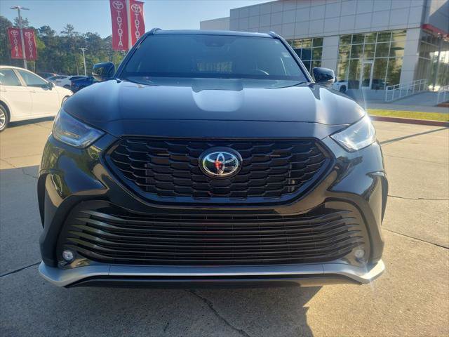 Certified 2026 Toyota Highlander XSE image 10