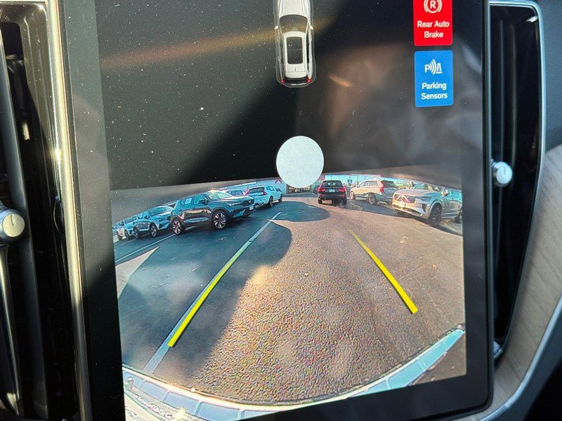 New 2026 Volvo XC60 B5 Core w/ Climate Package AWD/4WD image 15