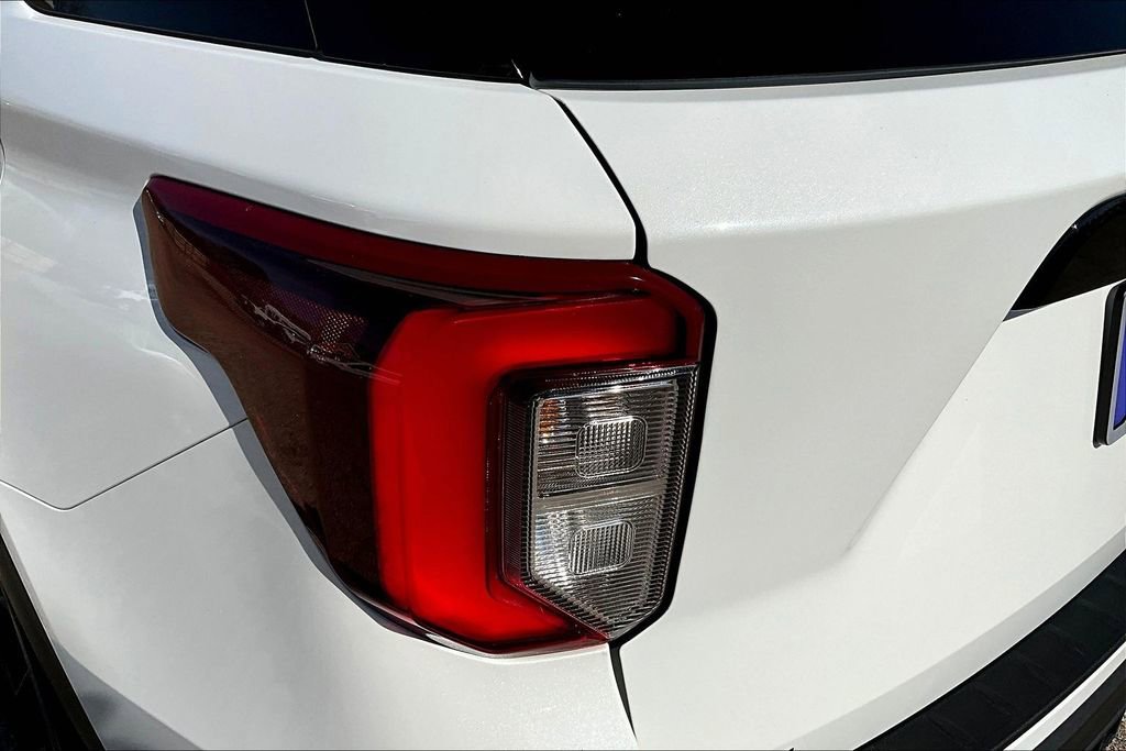 Certified 2023 Ford Explorer ST w/ Equipment Group 401A image 31