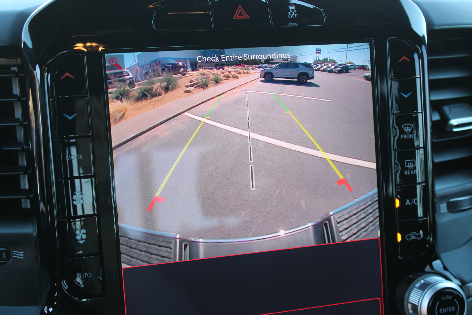 Used 2025 RAM 2500 Tradesman AWD/4WD image 17
