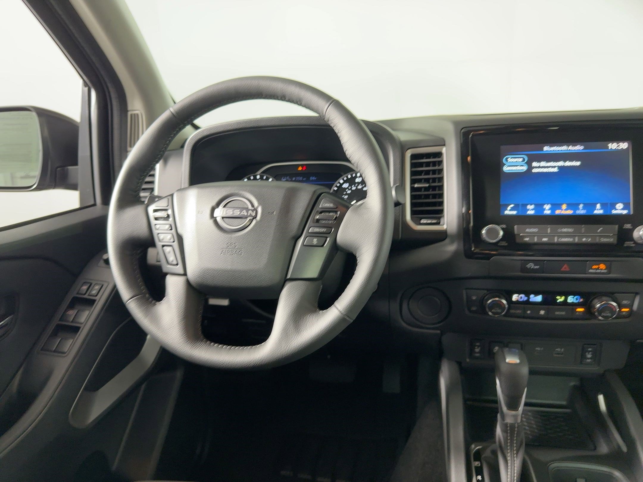 Used 2024 Nissan Frontier SV w/ SV Convenience Package image 27